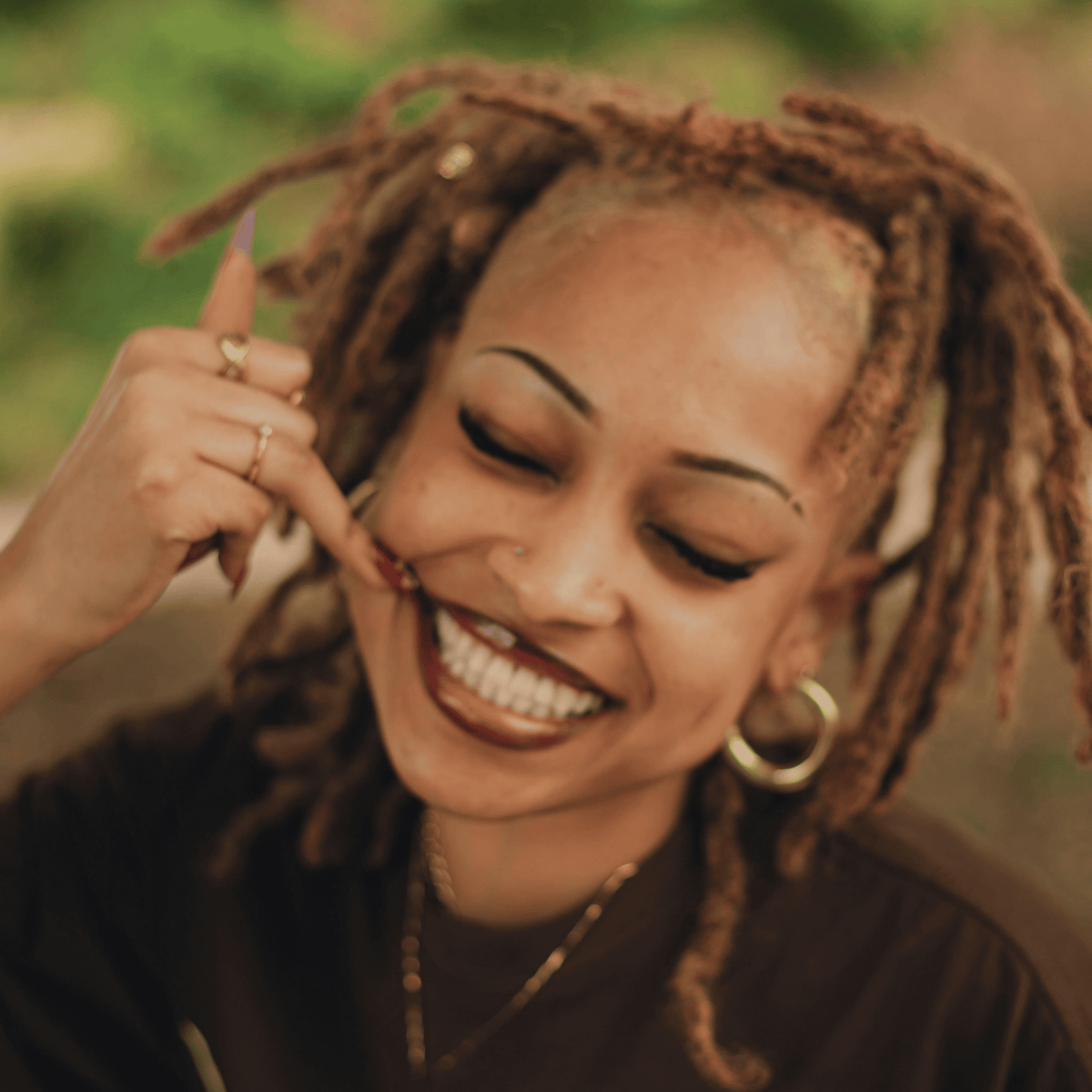 Entretien des dreadlocks : prendre soin de ses locks au quotidien
